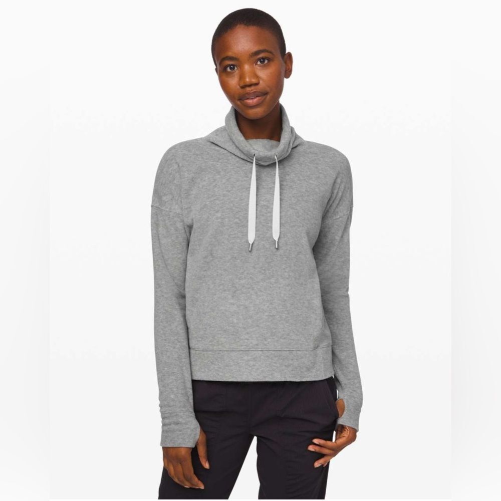 Lululemon Go Forward Pullover in Heathered Core Light Grey
(34)